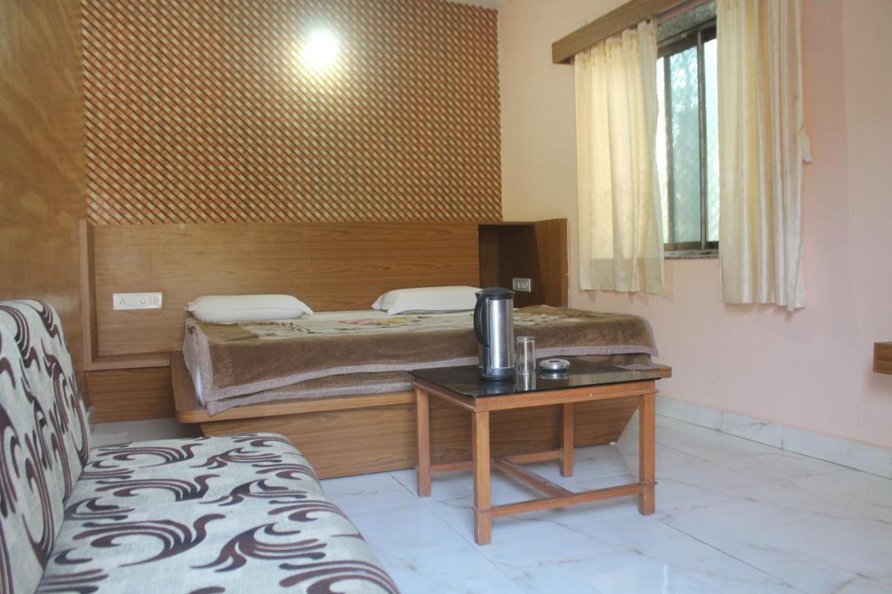 مونت ابو Cozy Room On Neelkanth Road المظهر الخارجي الصورة